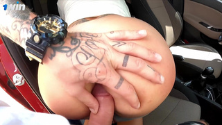 Реальное жесткое трах в авто – смотреть онлайн