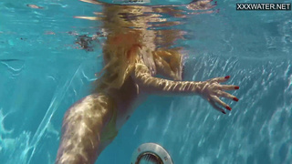 Nata Ocean секс видео с шикарной блондинкой