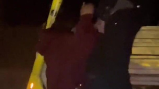 Секс на самокате в парке – экстремальный минет на улице