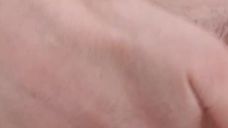 Эта малышка кончает сквиртом от анального секса - Pornhub.co.mp4