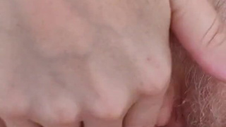 Эта малышка кончает сквиртом от анального секса - Pornhub.co.mp4