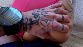 Секс в обтягивающих лосинах: страстный трах с кончанием внутрь