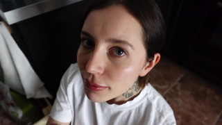 Соль за секс – жесткий анальный трах в обмен на награду