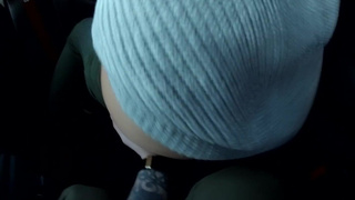 Секс в машине на парковке ТЦ – горячее порно видео с публичной близостью