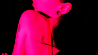 Развратные девушки в страстном секс-видео онлайн