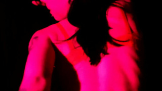 Развратные девушки в страстном секс-видео онлайн