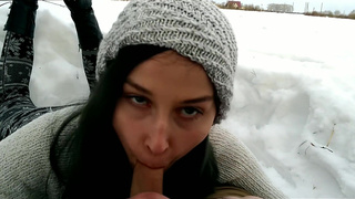 023 Cold Public Blowjob ¦ POV, Cumshot, Facial_Laruna_Mave_1080p.mp4