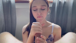 A pretty brunette makes a beautiful blowjob í œí² CUM on tits í œí².mp4