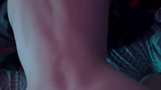 Секс с студенткой музыкального колледжа вместо игры на синтезаторе