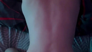 Секс с студенткой музыкального колледжа вместо игры на синтезаторе