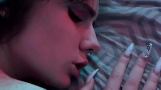 Секс с студенткой музыкального колледжа вместо игры на синтезаторе