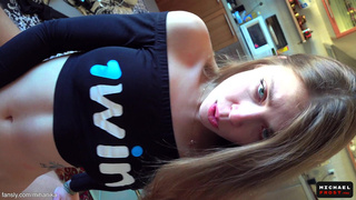 Горячее порно видео с братом